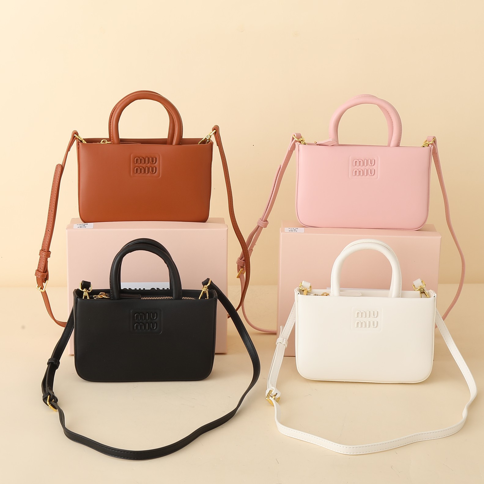 【MIUMIU】 20*13*4CM