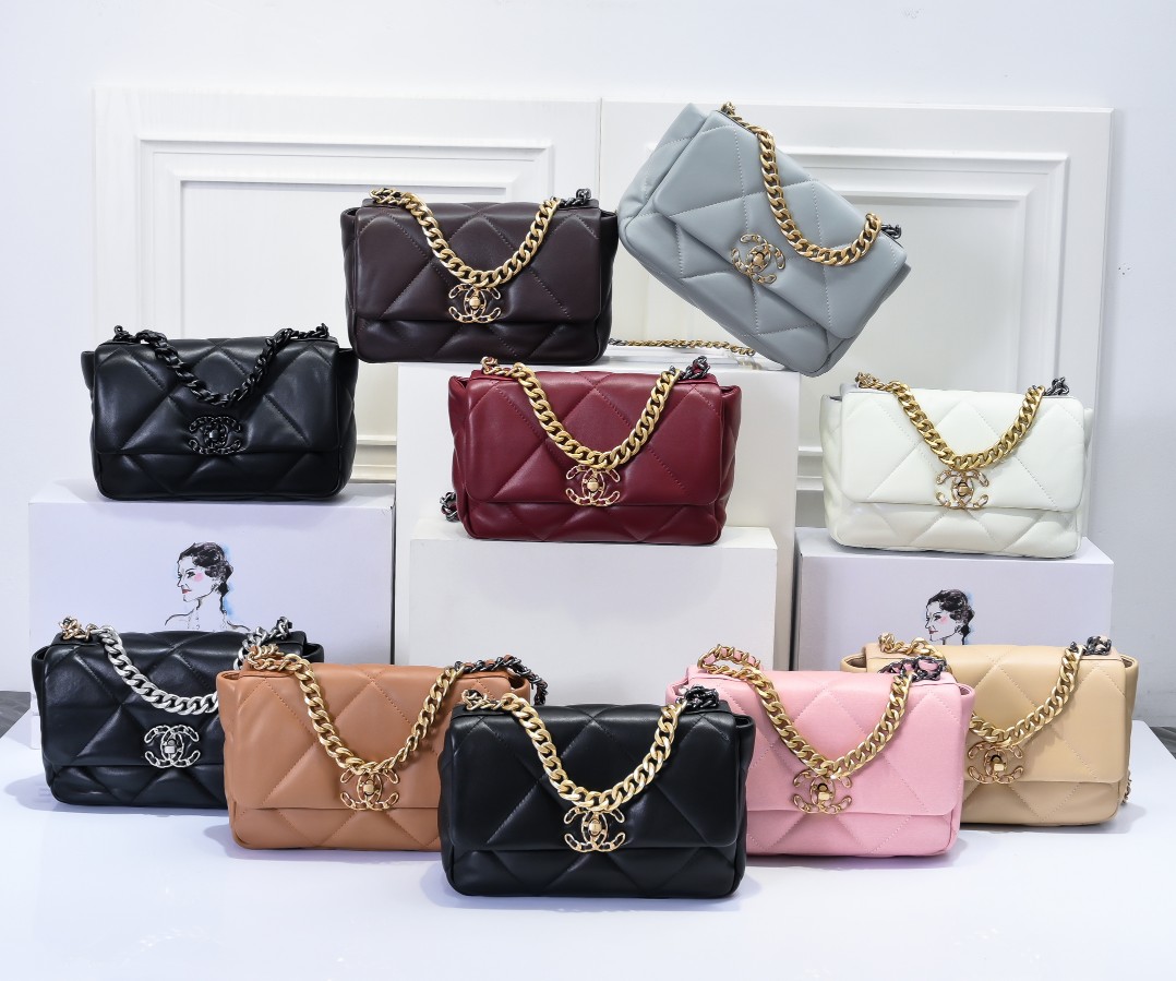 【シャネル】19BAG