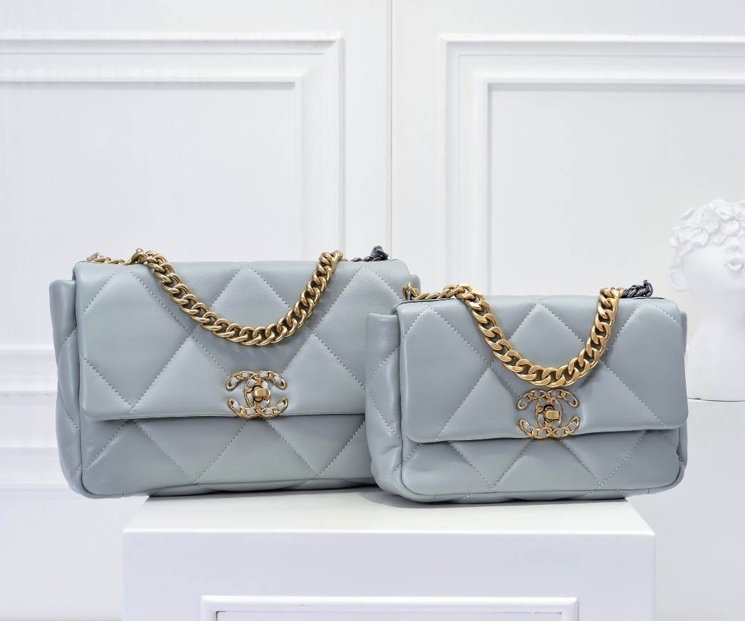 【シャネル】19BAG