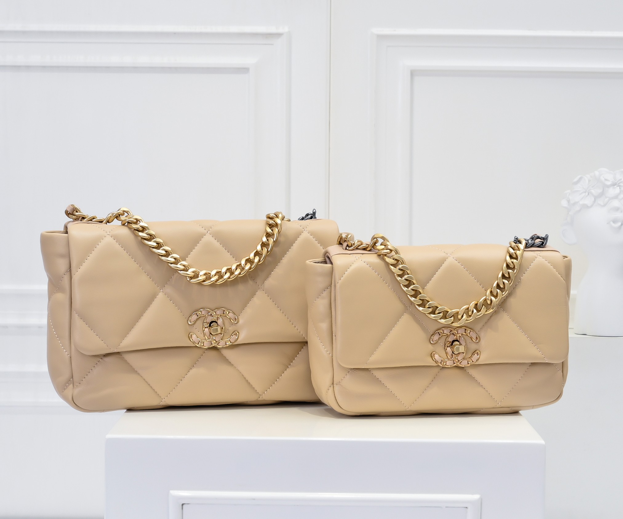 【シャネル】19BAG
