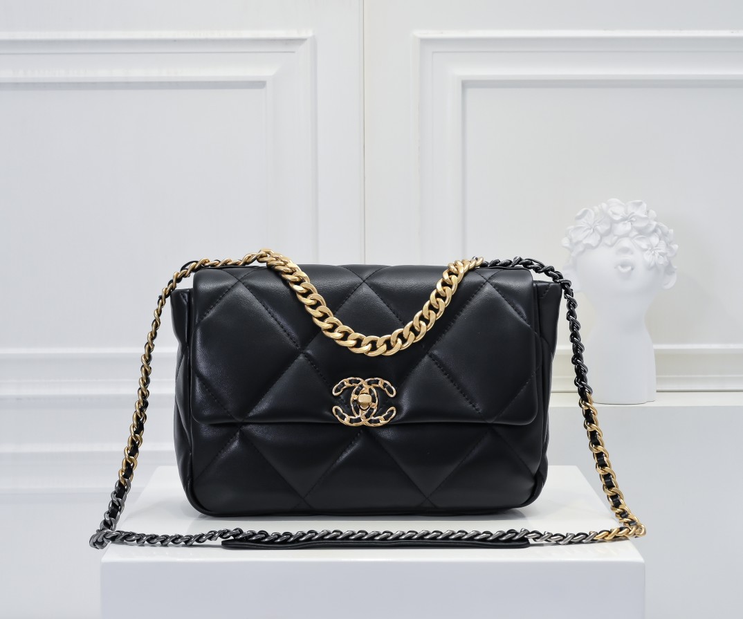 【シャネル】19BAG