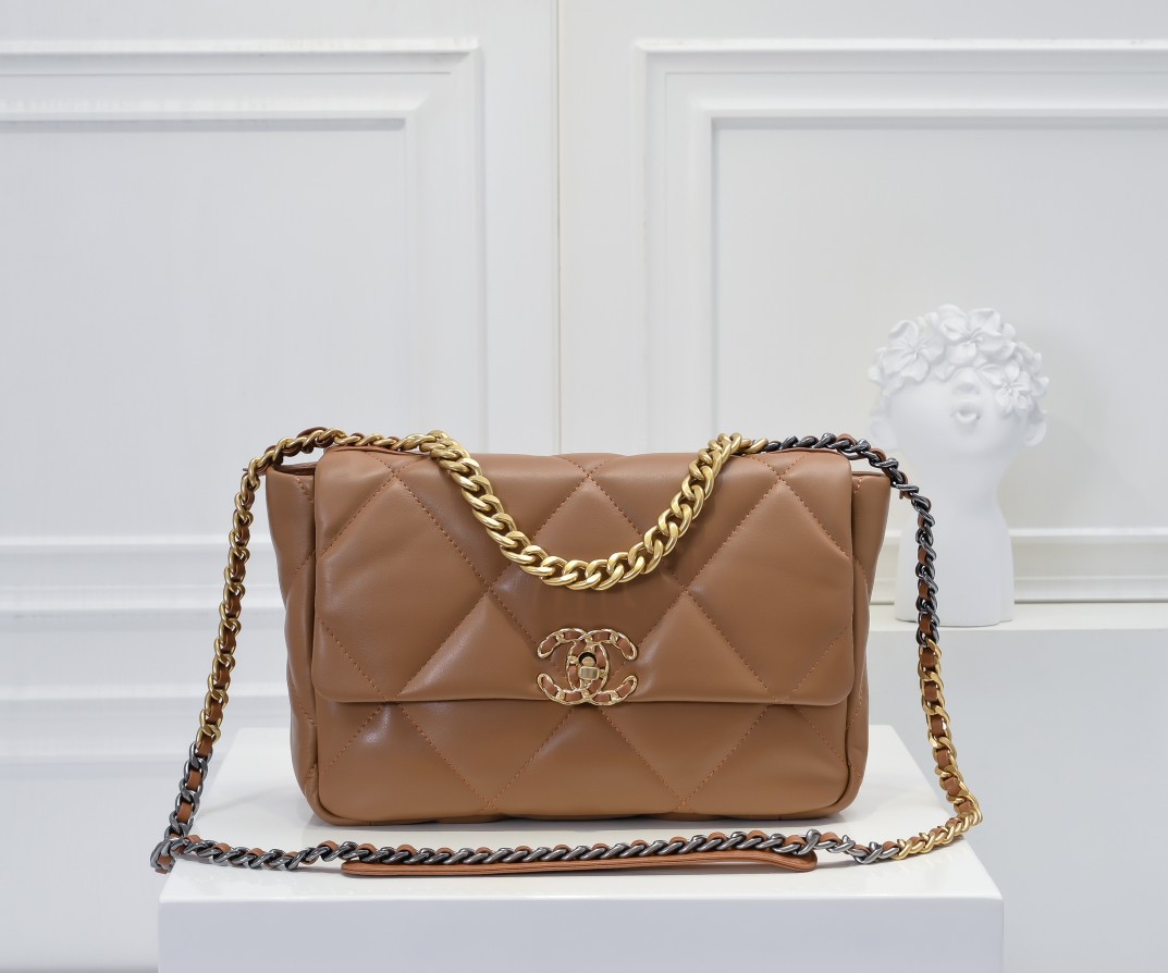 【シャネル】19BAG