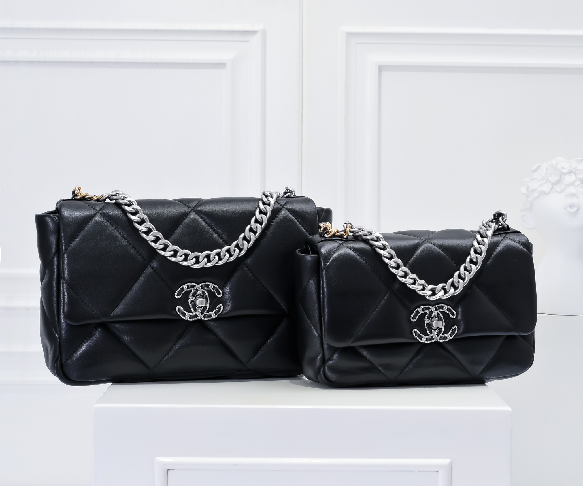 【シャネル】19BAG