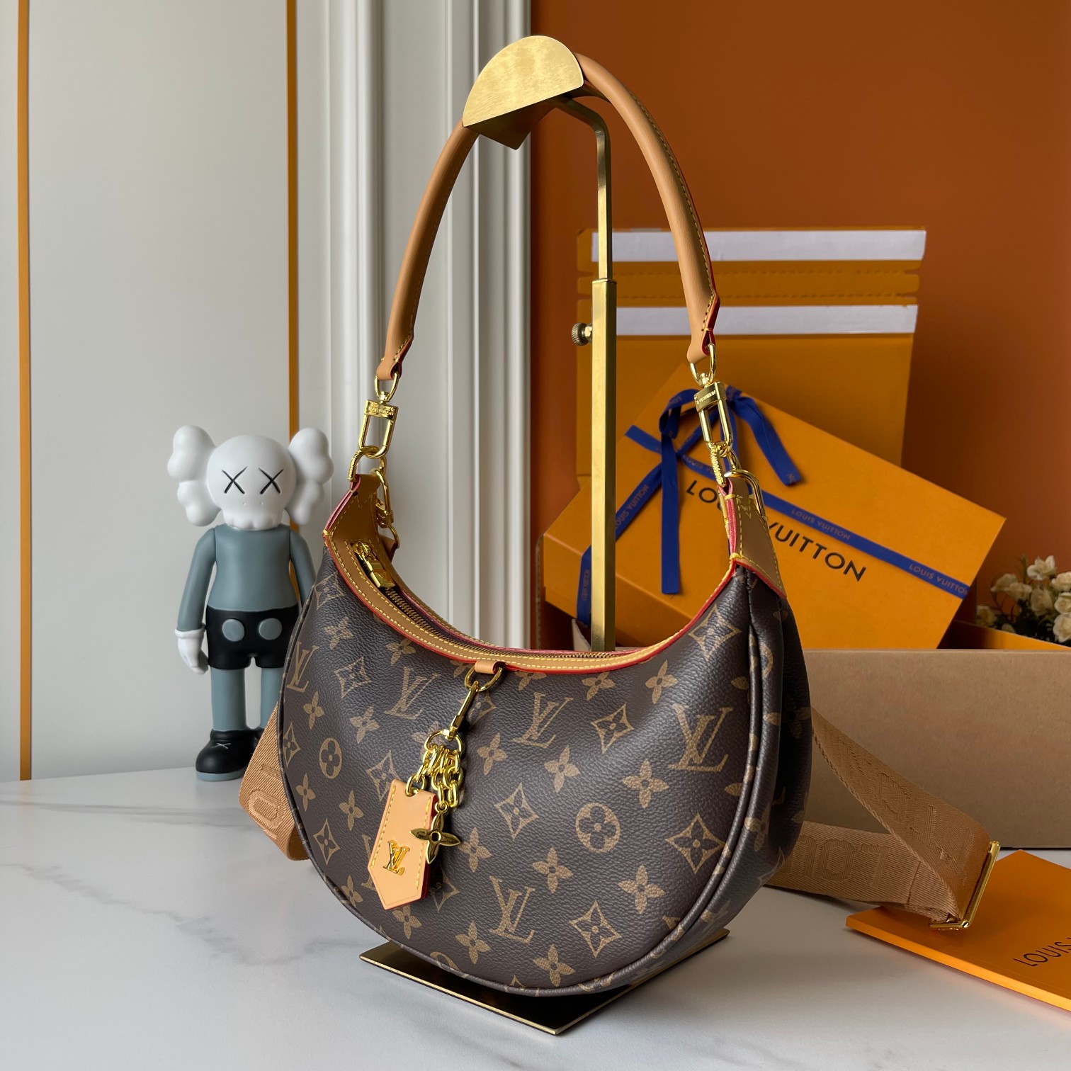 【LOUIS VUITTON】loop hobo 22x9x33CM