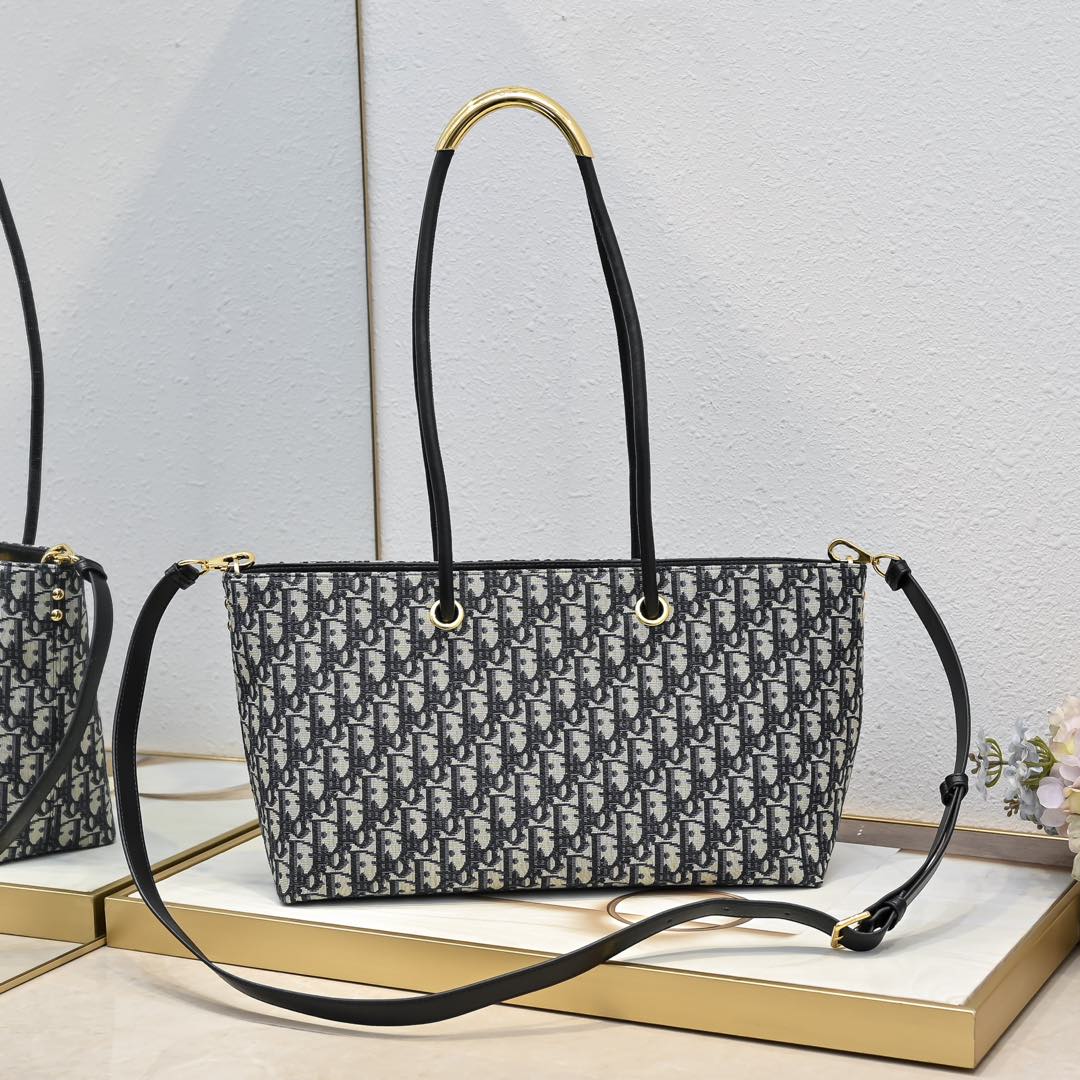 【DIOR】toujours 37x22 x12cm