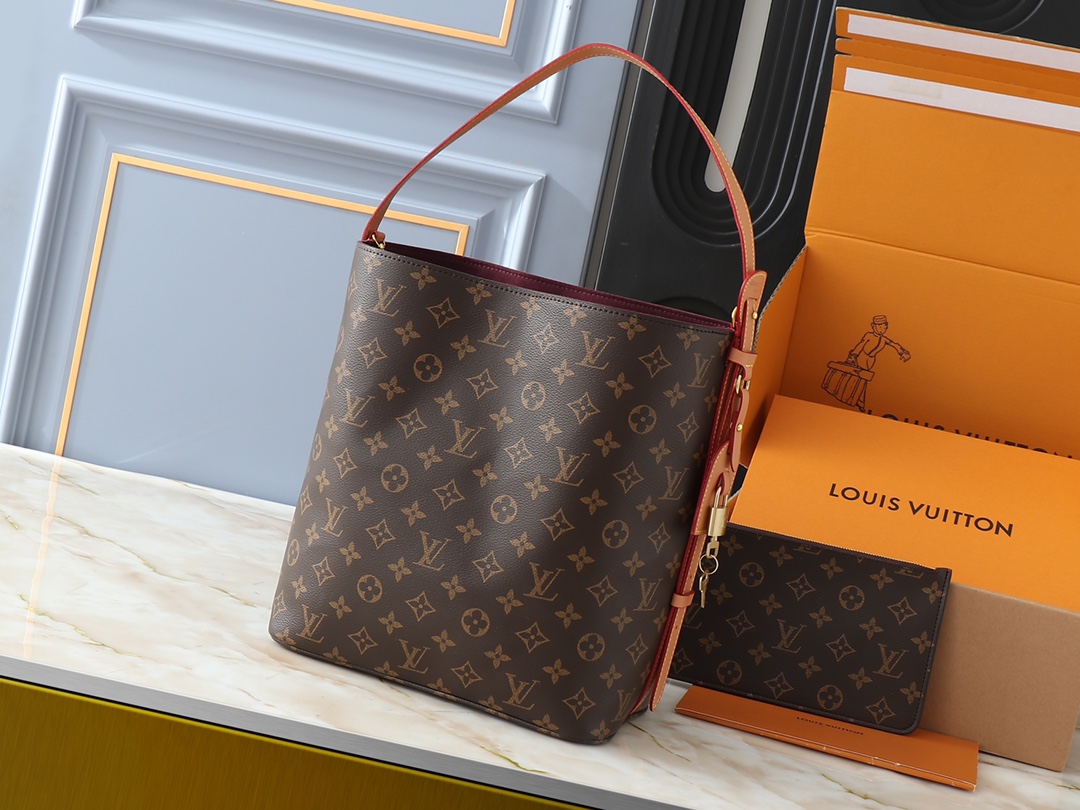 【LOUIS VUITTON】all in 30.0 x 25.0 x 17.0 CM