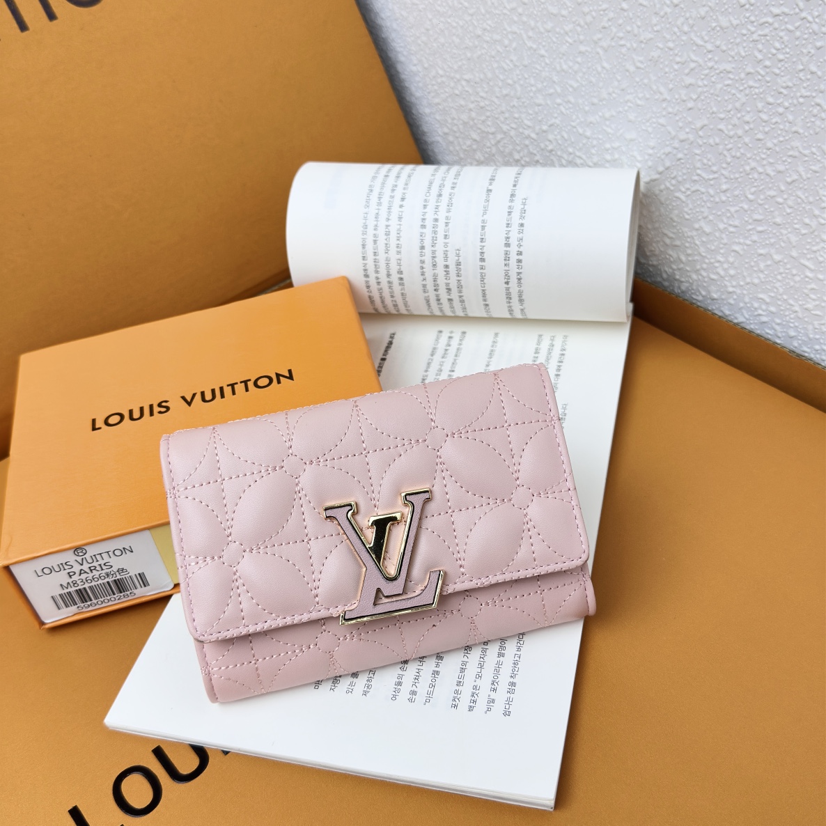 【LOUIS VUITTON】Nano Noé