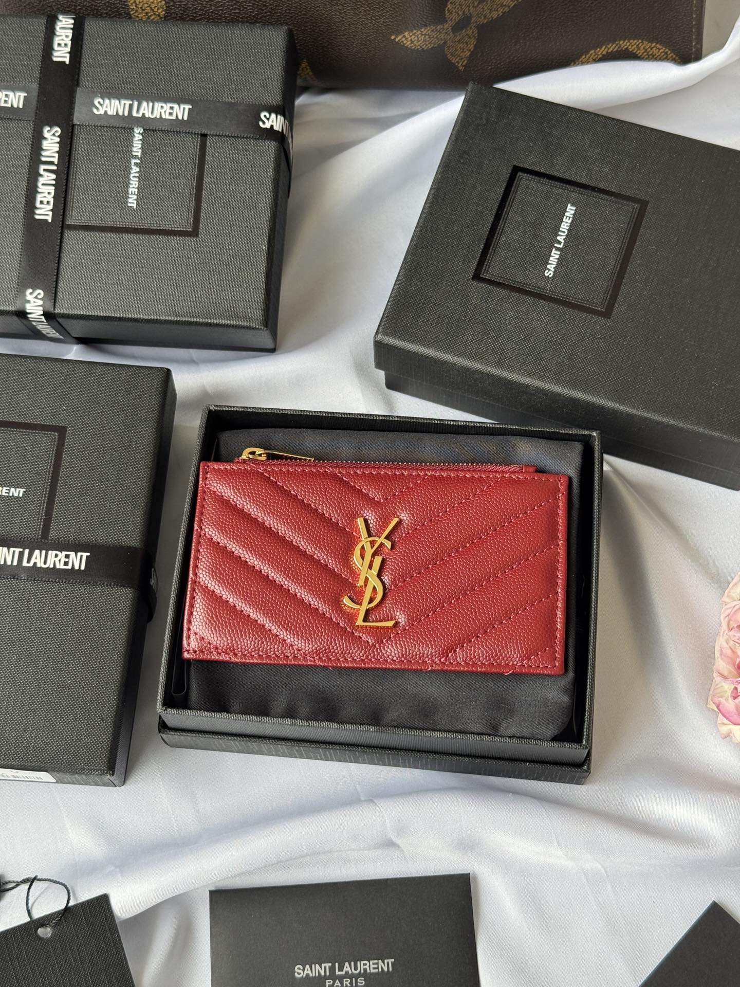 【Yves Saint laurent】高品質の 13*8*2cm