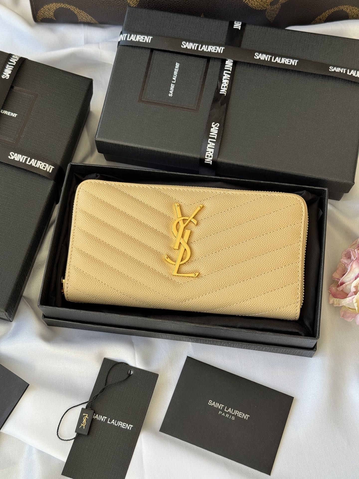 【Yves Saint laurent】高品質 19*10cm