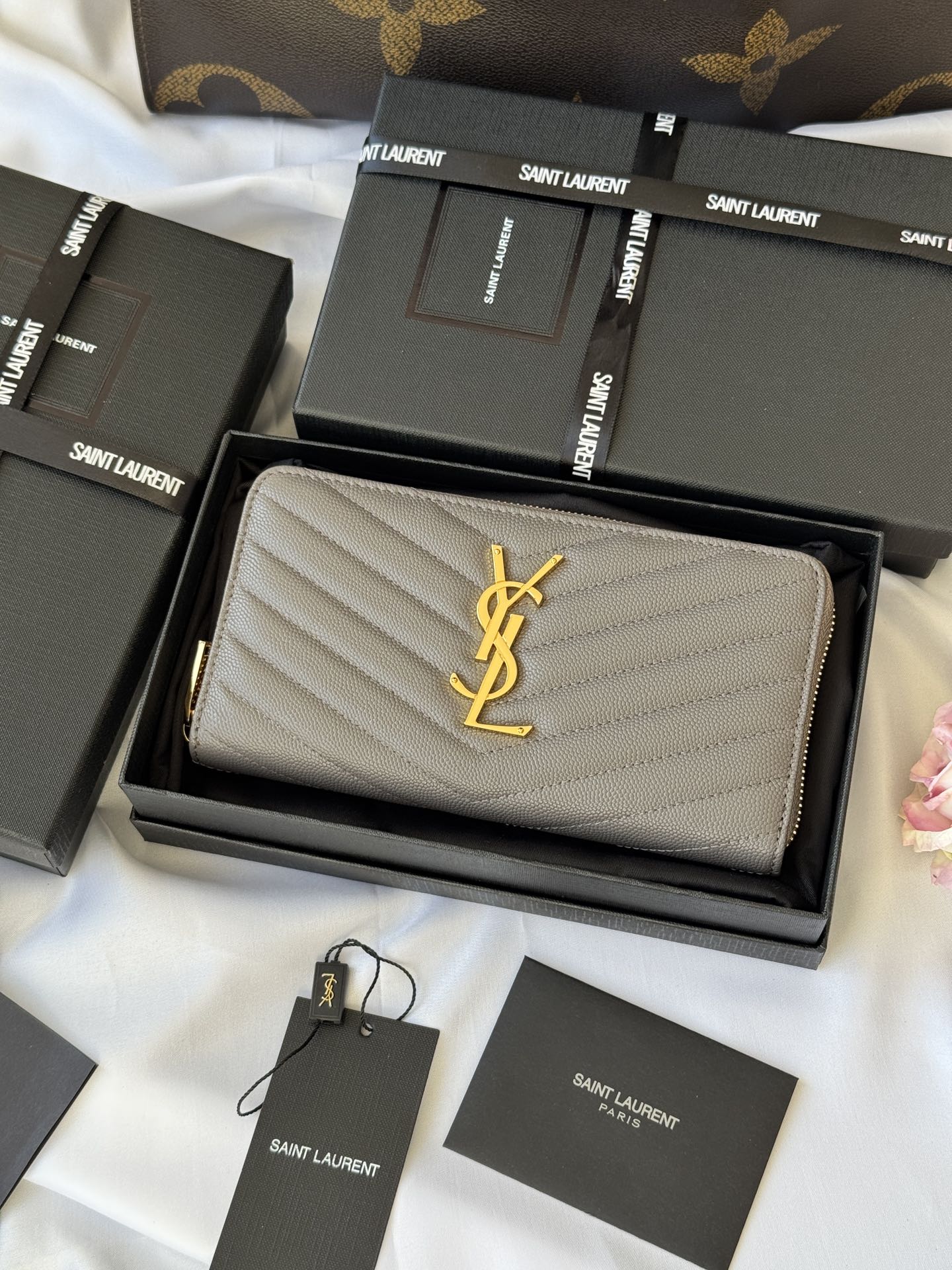 【Yves Saint laurent】高品質 19*10cm