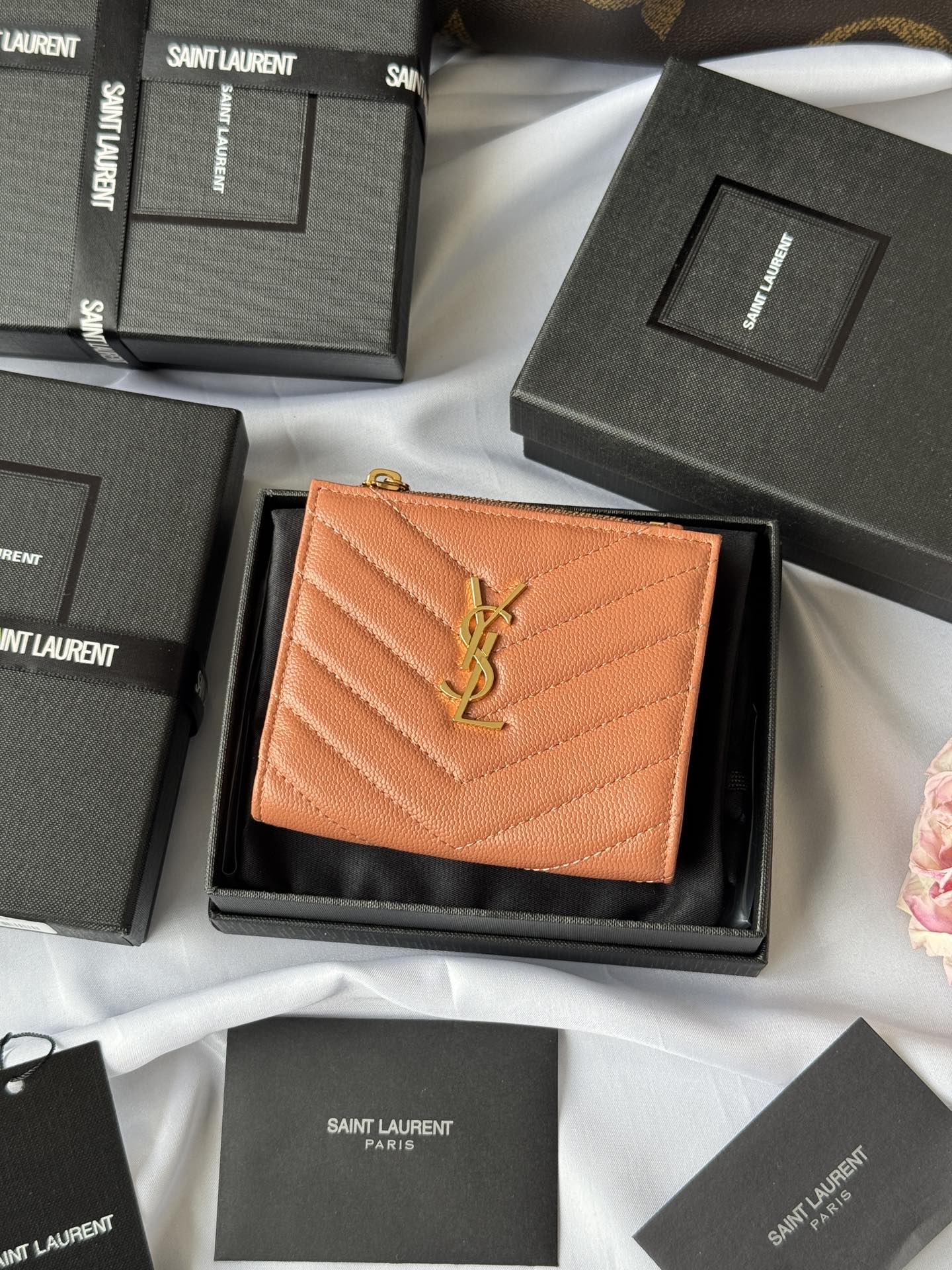 【Yves Saint laurent】高品質 13*9*1.5cm