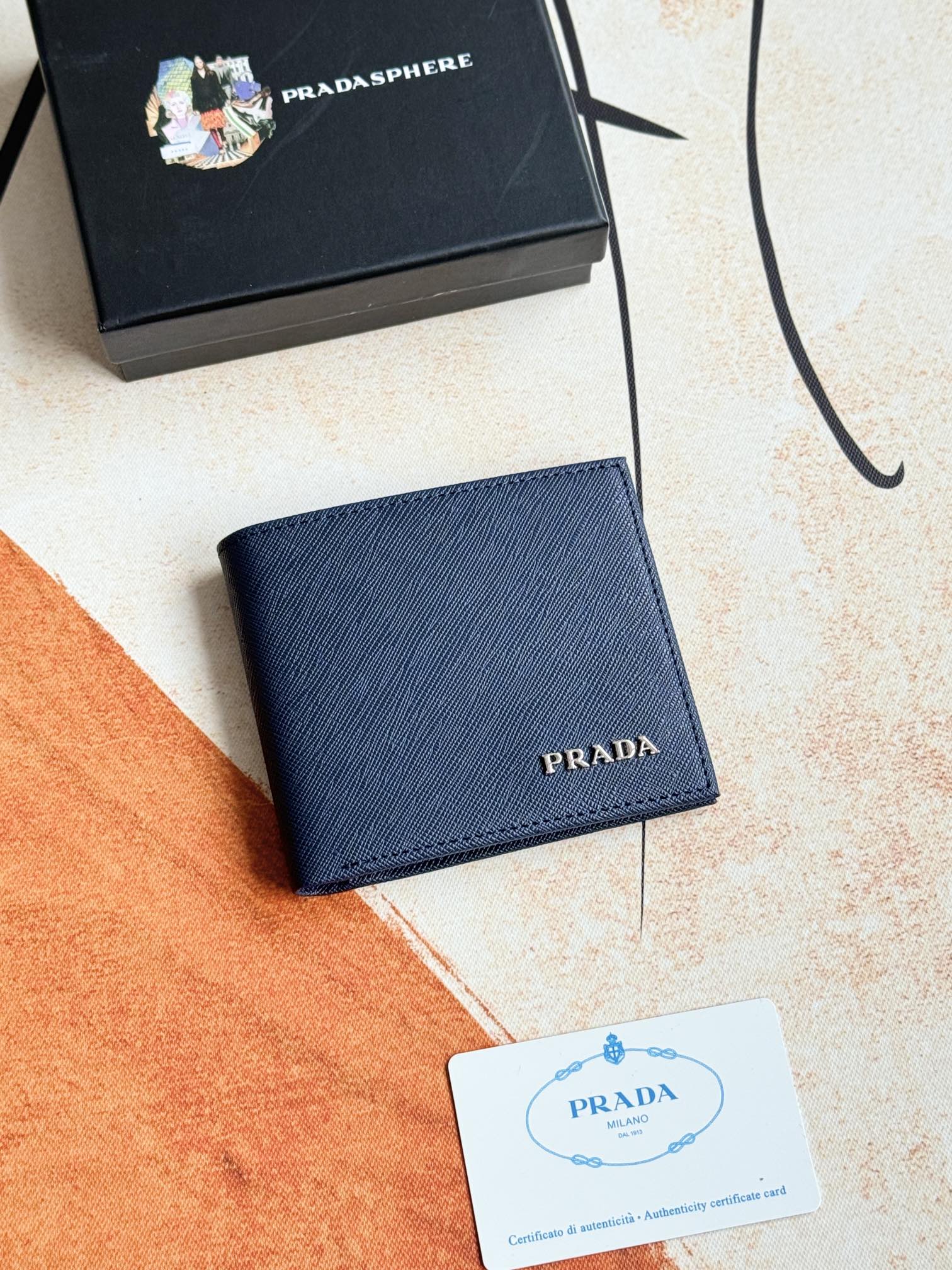 【PRADA】11*9cm