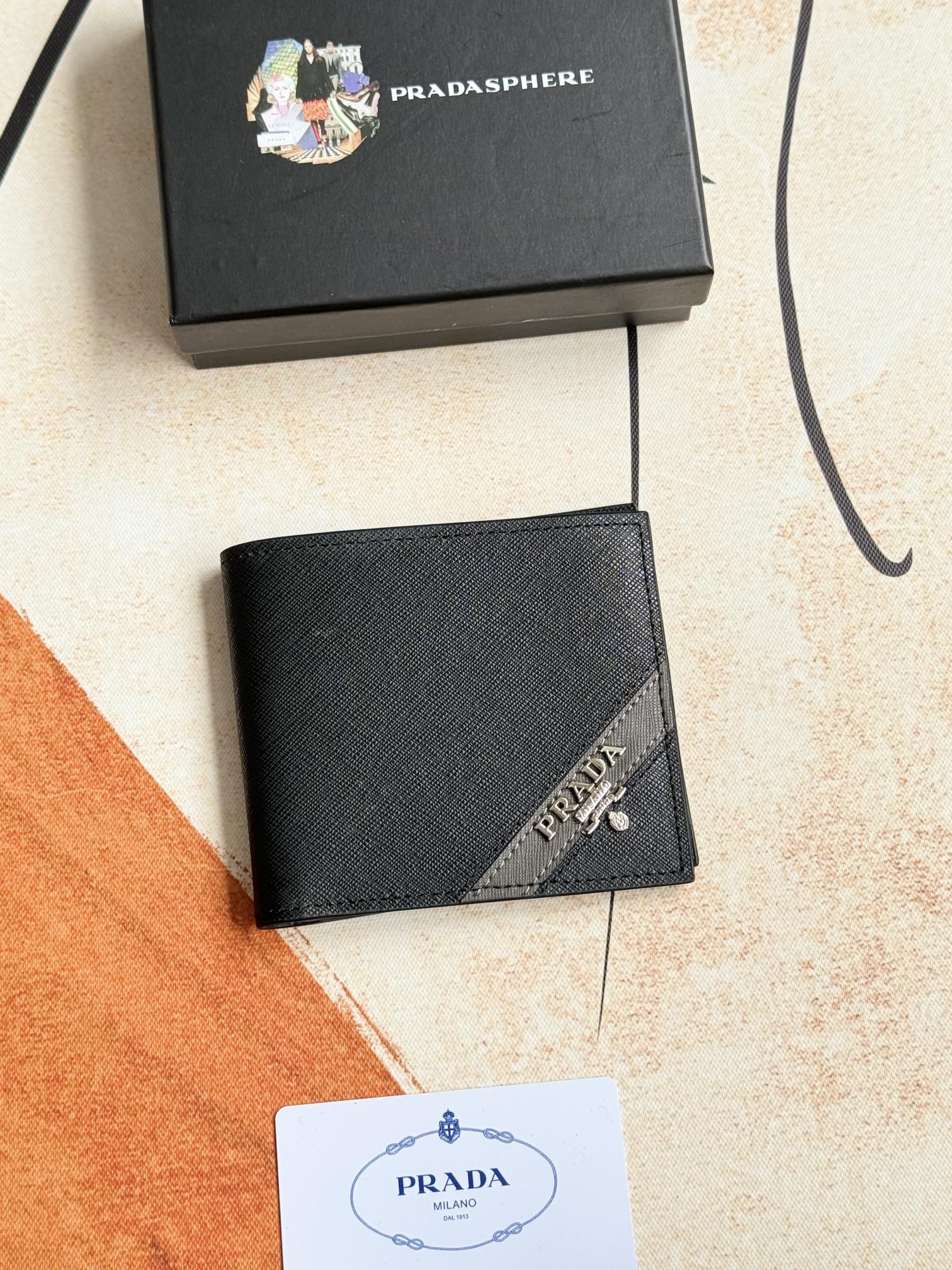 【PRADA】11*9cm