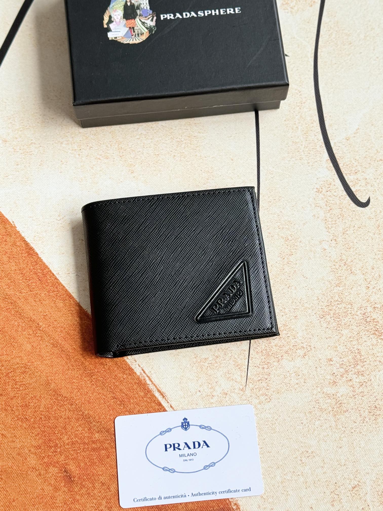 【PRADA】11*9cm