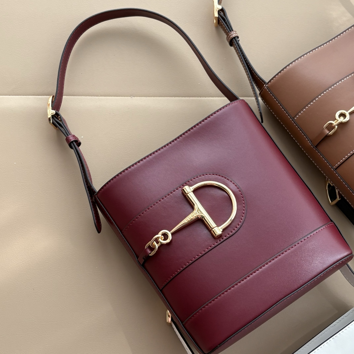 【GUCCI】18.5x20x8.5cm