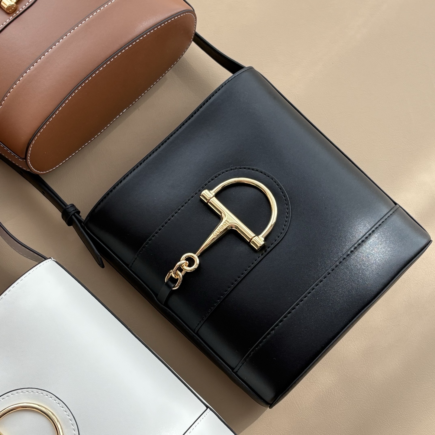 【GUCCI】18.5x20x8.5cm