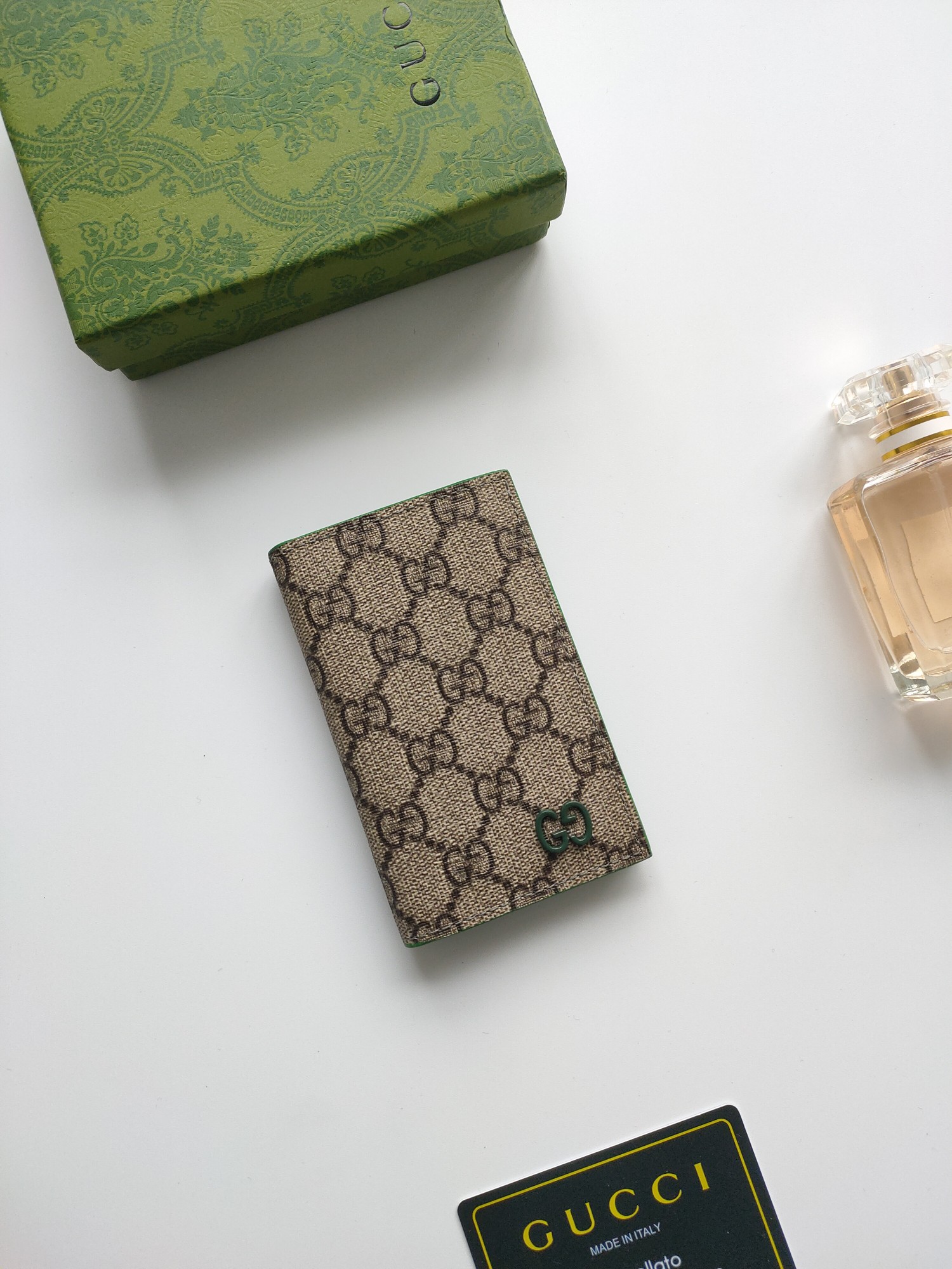 【GUCCI】カードケース  12x 7.5cm