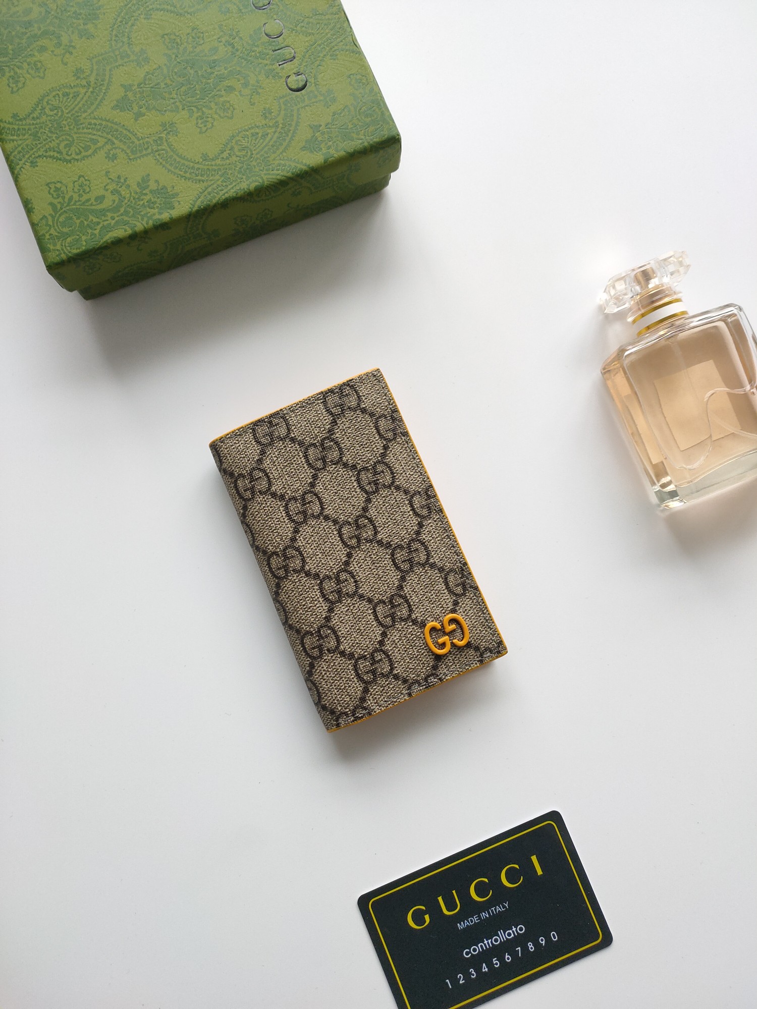 【GUCCI】カードケース  12x 7.5cm