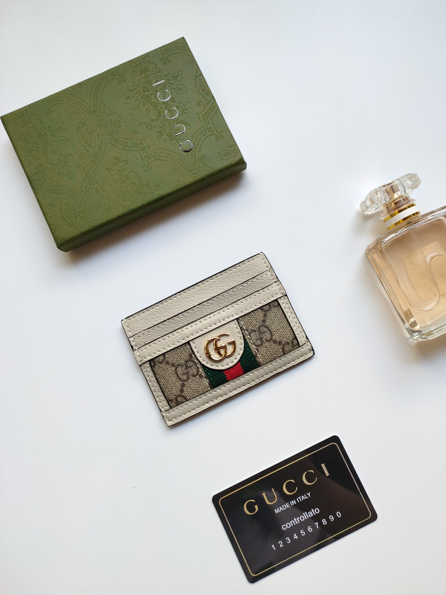 【GUCCI】カードケース  W10×h7cm