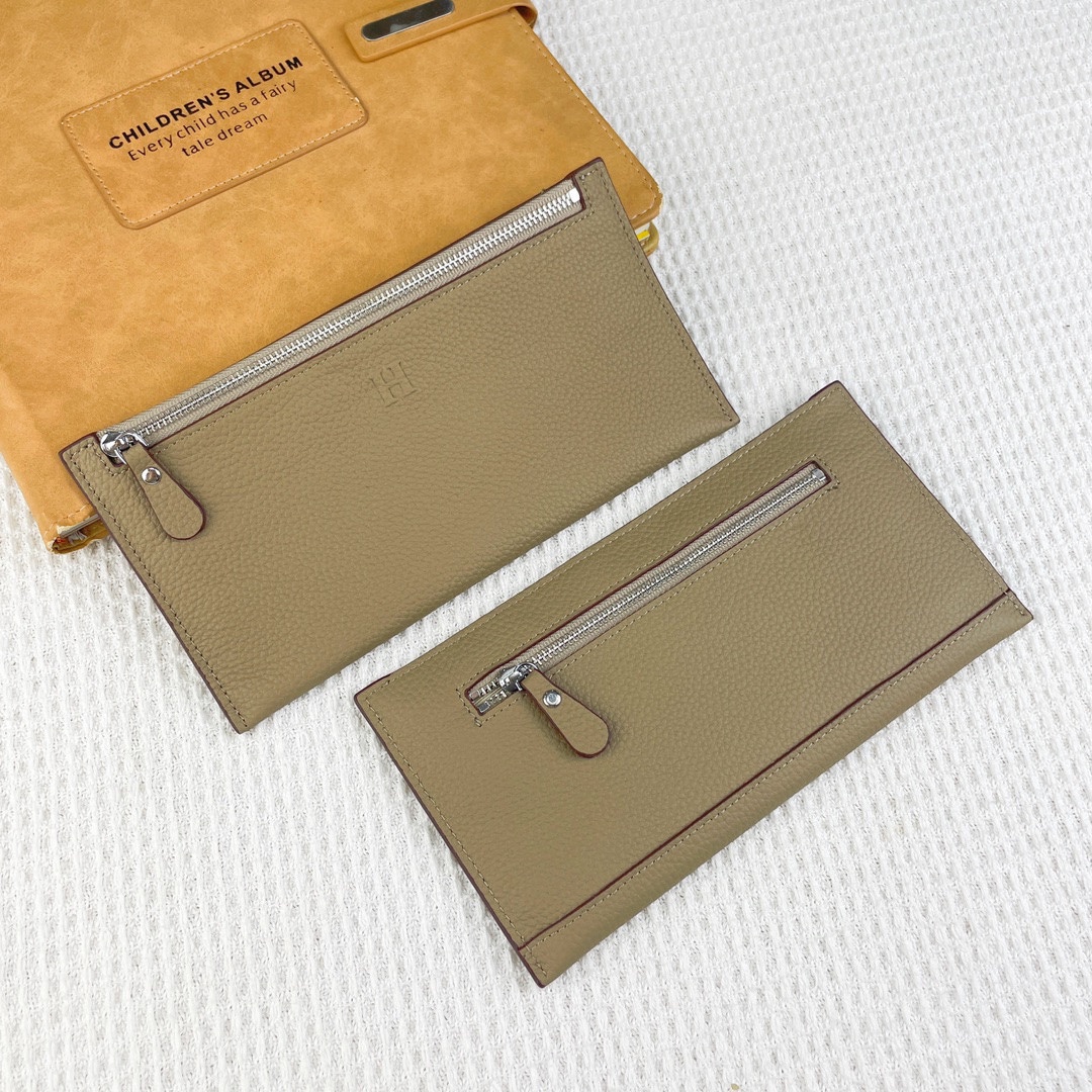 【Hermes】カードケース  20.5x 11CM