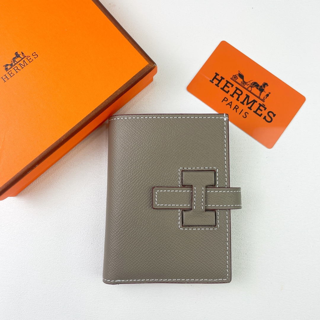 【Hermes 】New H Passant 12*10cm