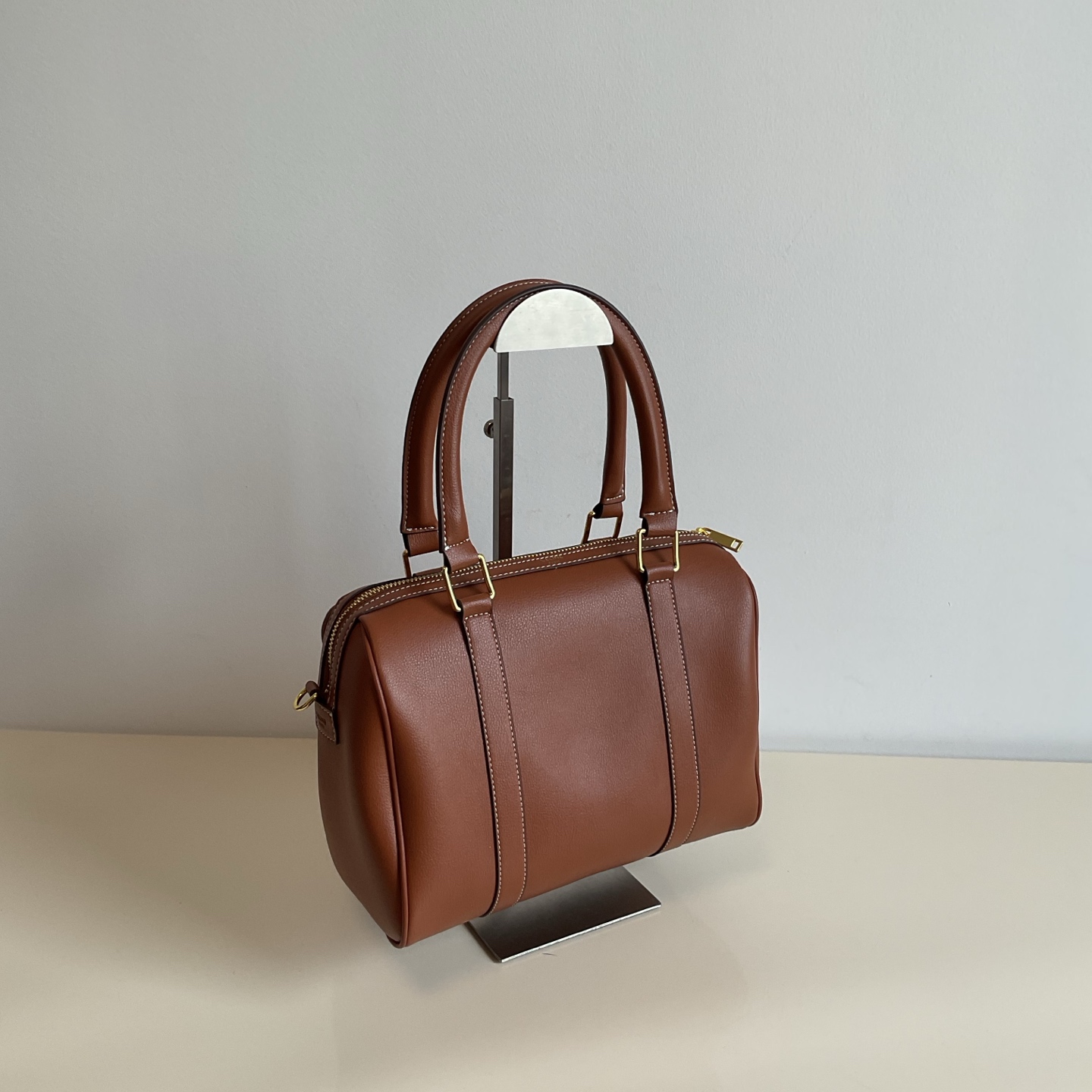 【CELINE】25x19x13cm