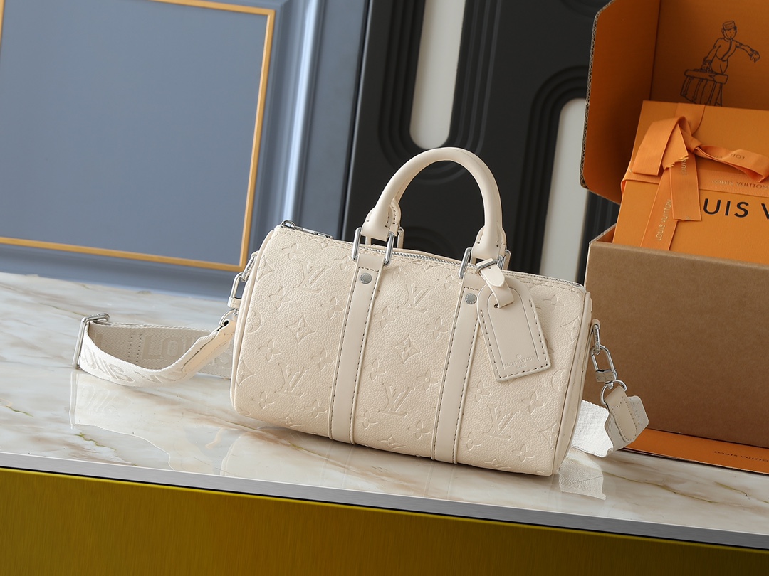 【LOUIS VUITTON】Keepall  25✘15✘11cm