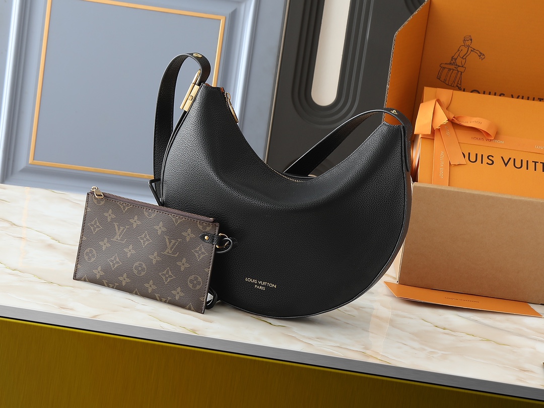 【LOUIS VUITTON】Low Key Cookie 32.0 x 26.0 x 5.0cm