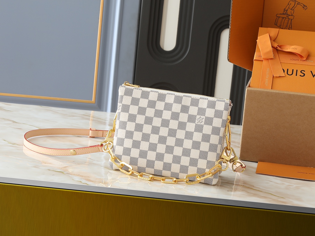 【LOUIS VUITTON】Coussin BB 21.0 x 16.0 x 7.0cm