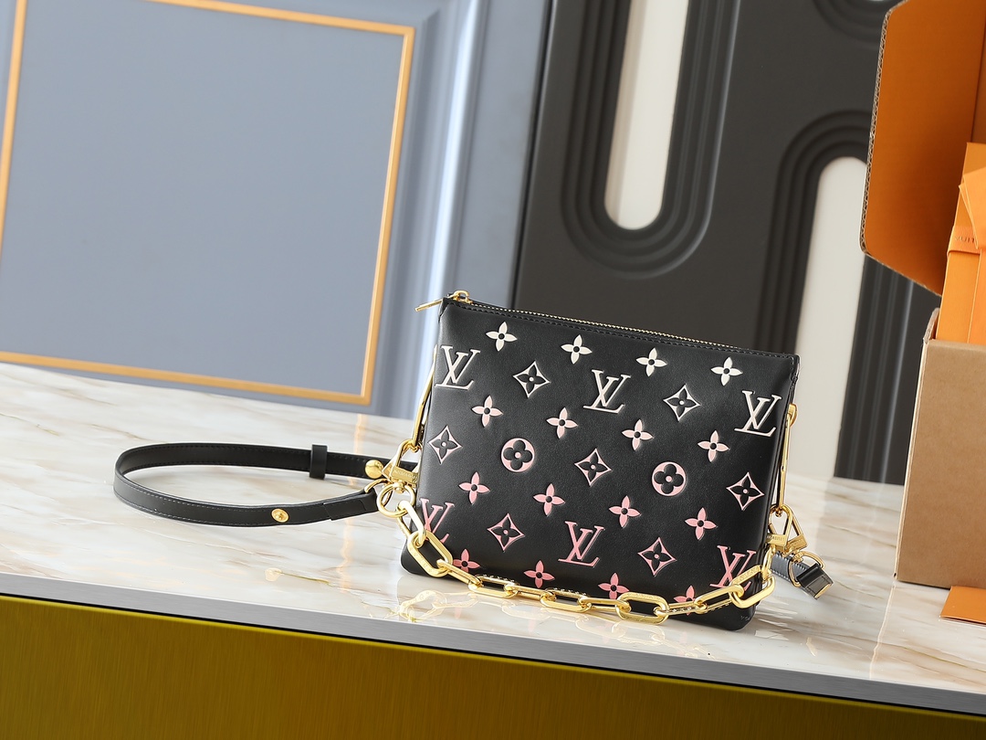 【LOUIS VUITTON】Coussin BB 21.0 x 16.0 x 7.0cm