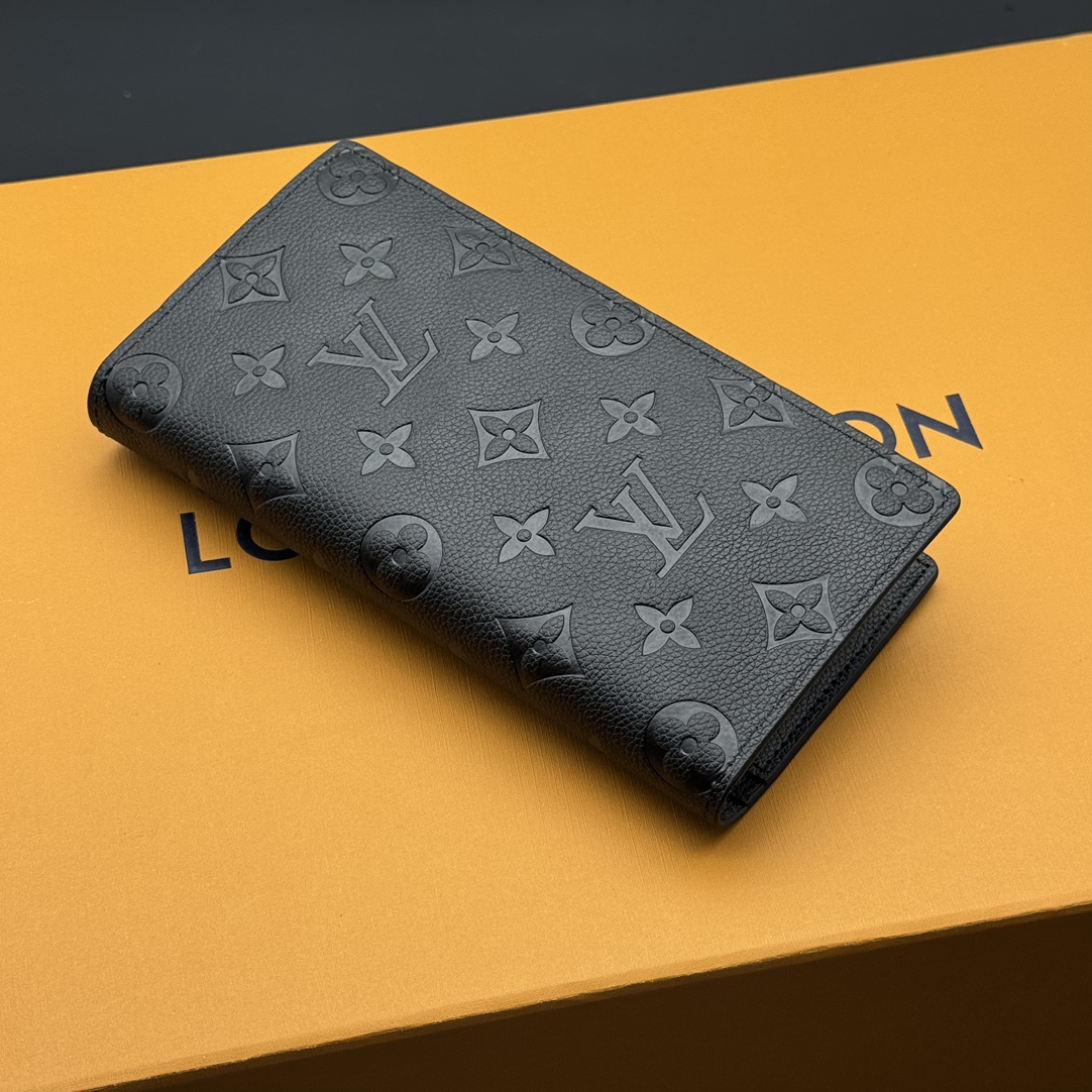 【LOUIS VUITTON】BRAZZA 10.0 x 19.0 x 2.0 cm