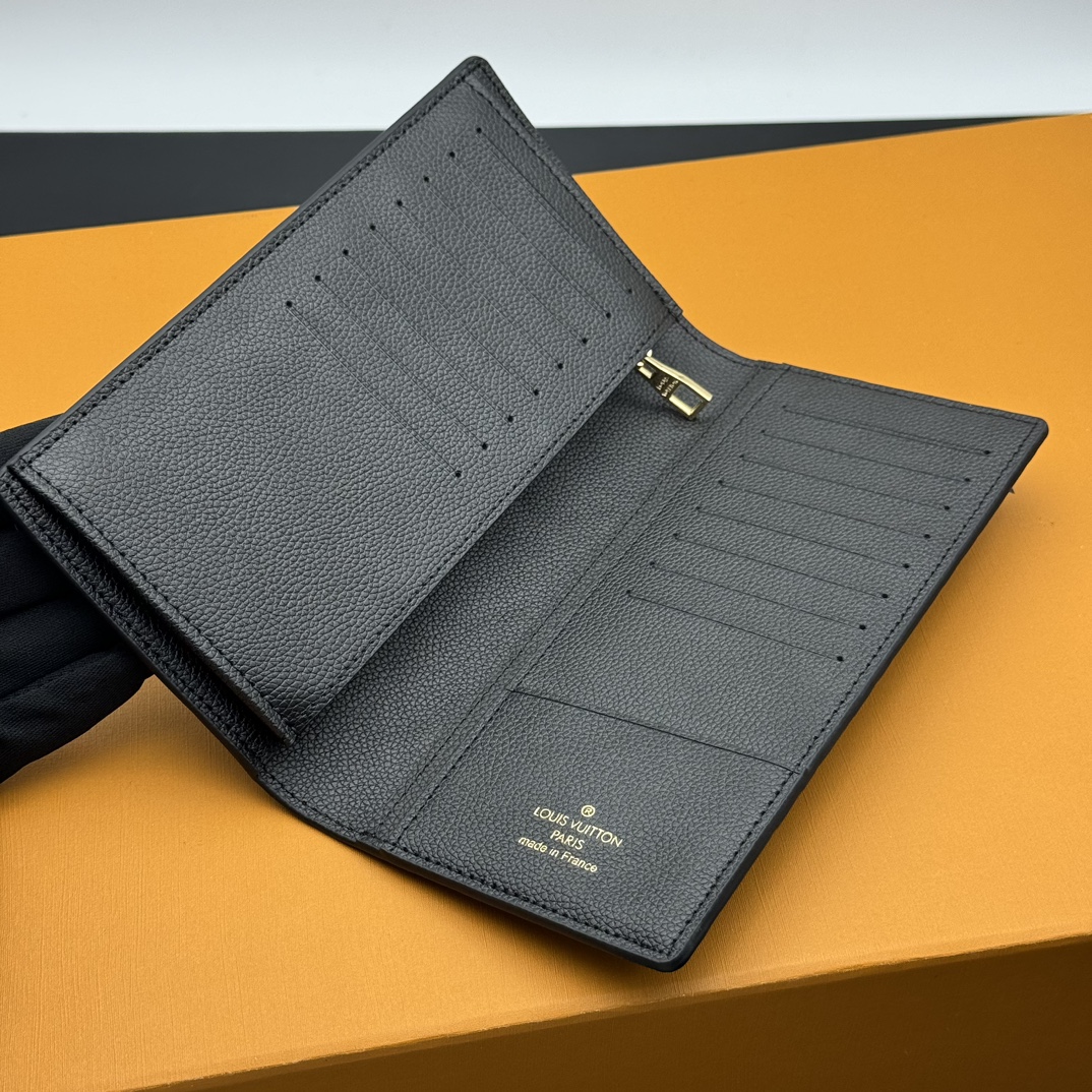 【LOUIS VUITTON】BRAZZA 10.0 x 19.0 x 2.0 cm