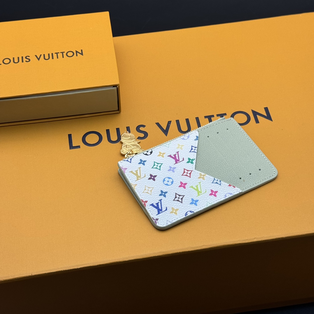 【LOUIS VUITTON】Romy  8 x 0.8 x 12cm