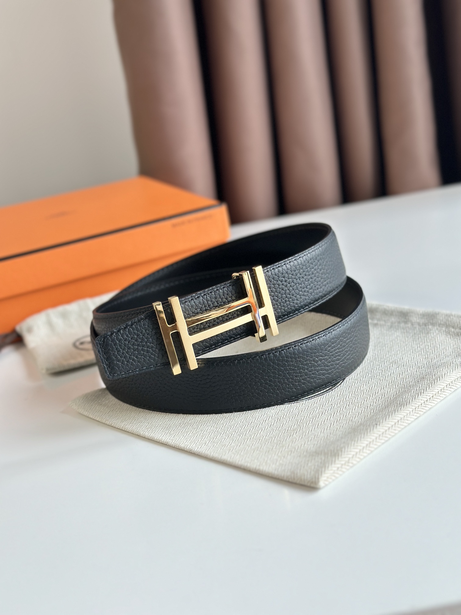【Hermès】 メンズ  幅：3.2CM 長：105-125CM