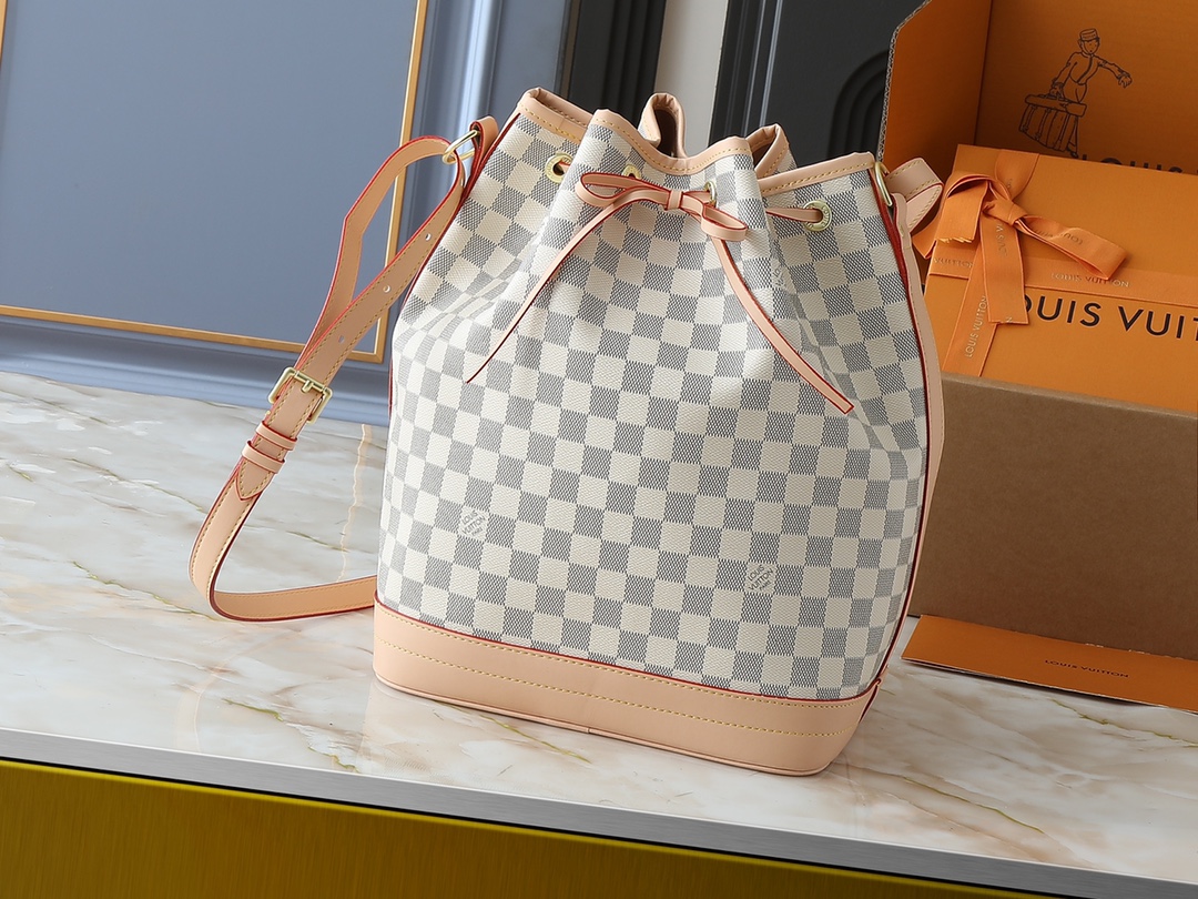 【LOUIS VUITTON】NOE BB