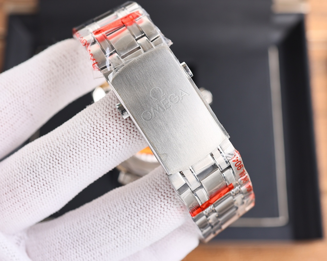 国内在庫(3日にお届け) OMEGA メンズ 腕時計  2218