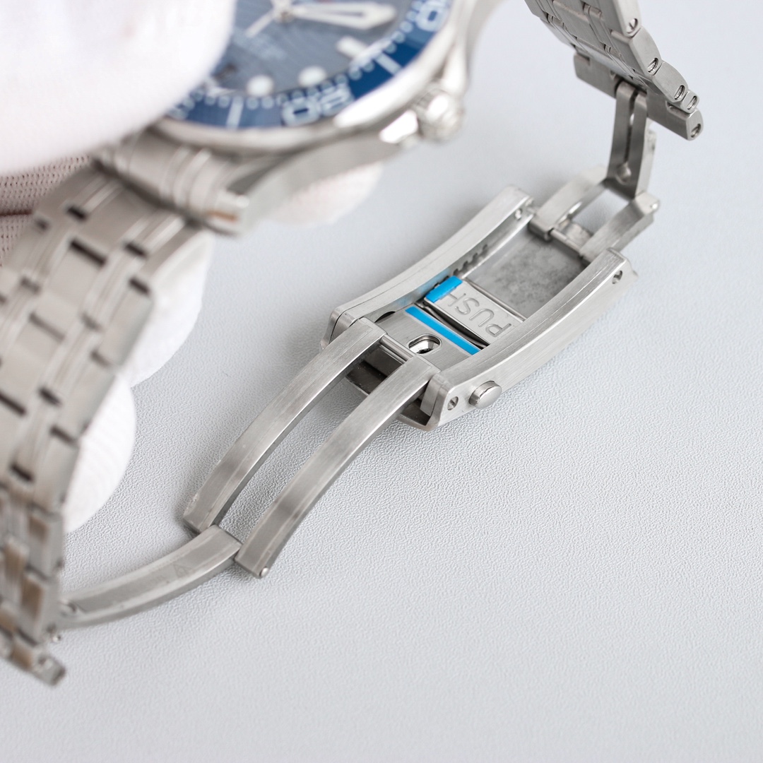 国内在庫(3日にお届け) OMEGA メンズ 腕時計  2217