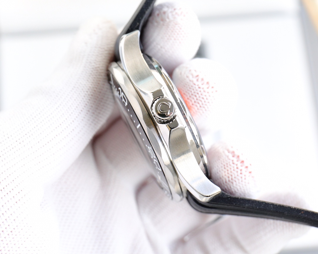 国内在庫(3日にお届け) OMEGA メンズ 腕時計  2216