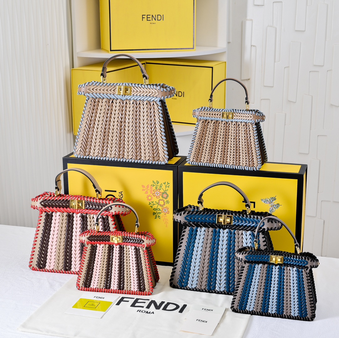 【Fendi】BAGUETTE
