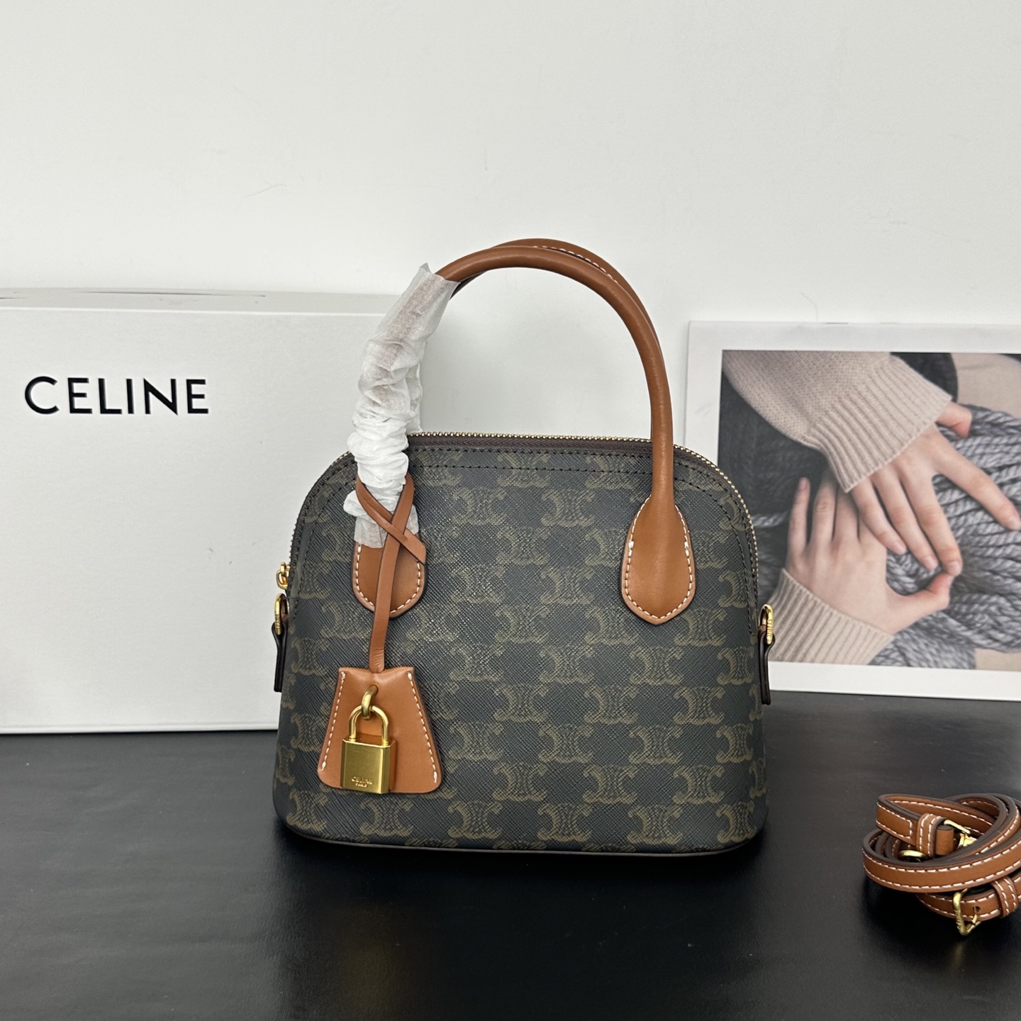 【CELINE】22×17.5×9.5cm
