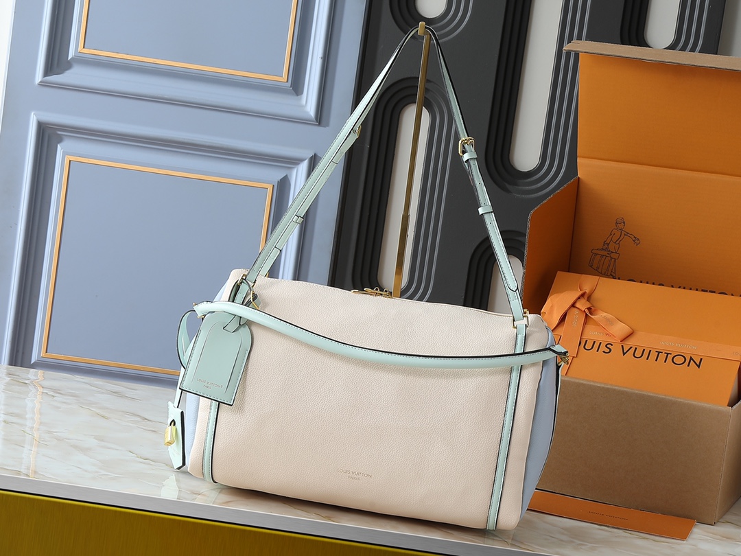 【LOUIS VUITTON】25*15*18cm 40*20*25cm