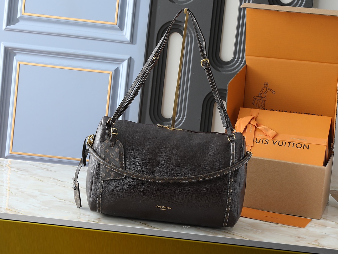 【LOUIS VUITTON】25*15*18cm 40*20*25cm