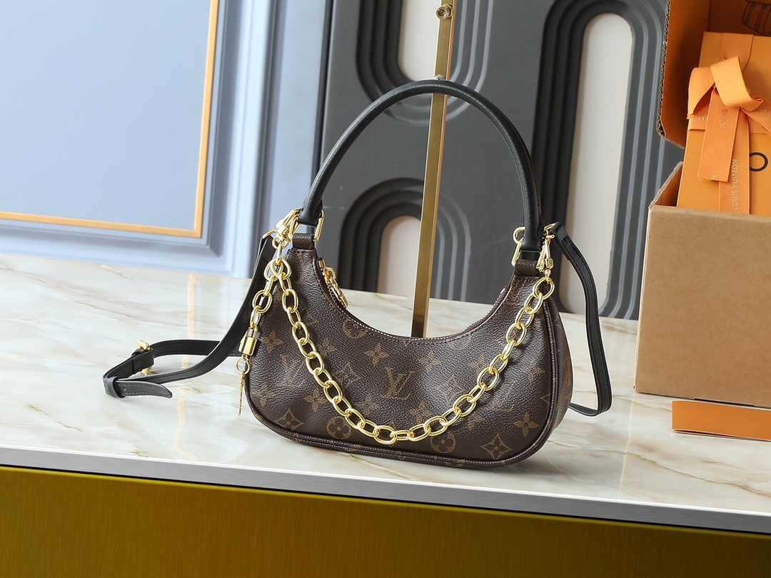 【LOUIS VUITTON】Catchy  24.0 x 10.0 x 6.0cm