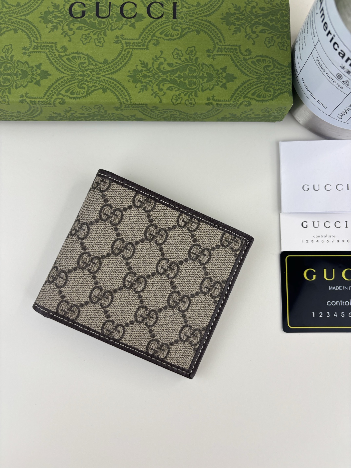 【GUCCI】11cm x 9cm x 1.5cm