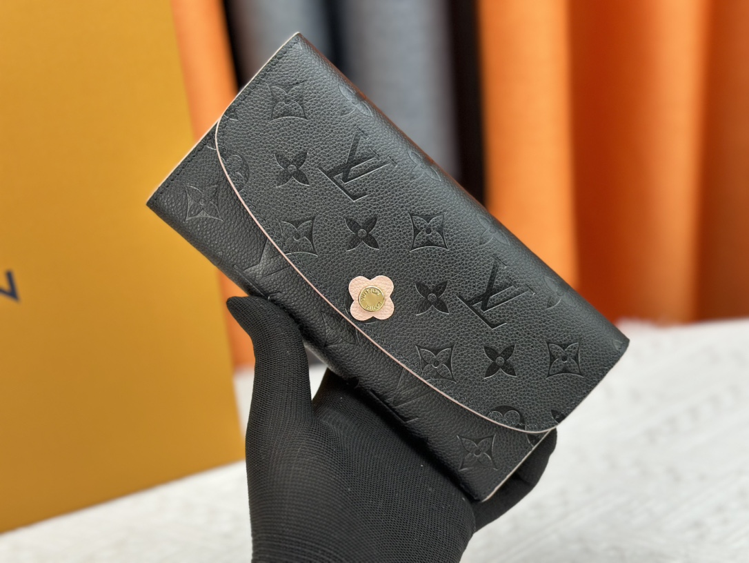 【LOUIS VUITTON】Blooming Flowers 19.0 x 10.0 x 2.0 cm