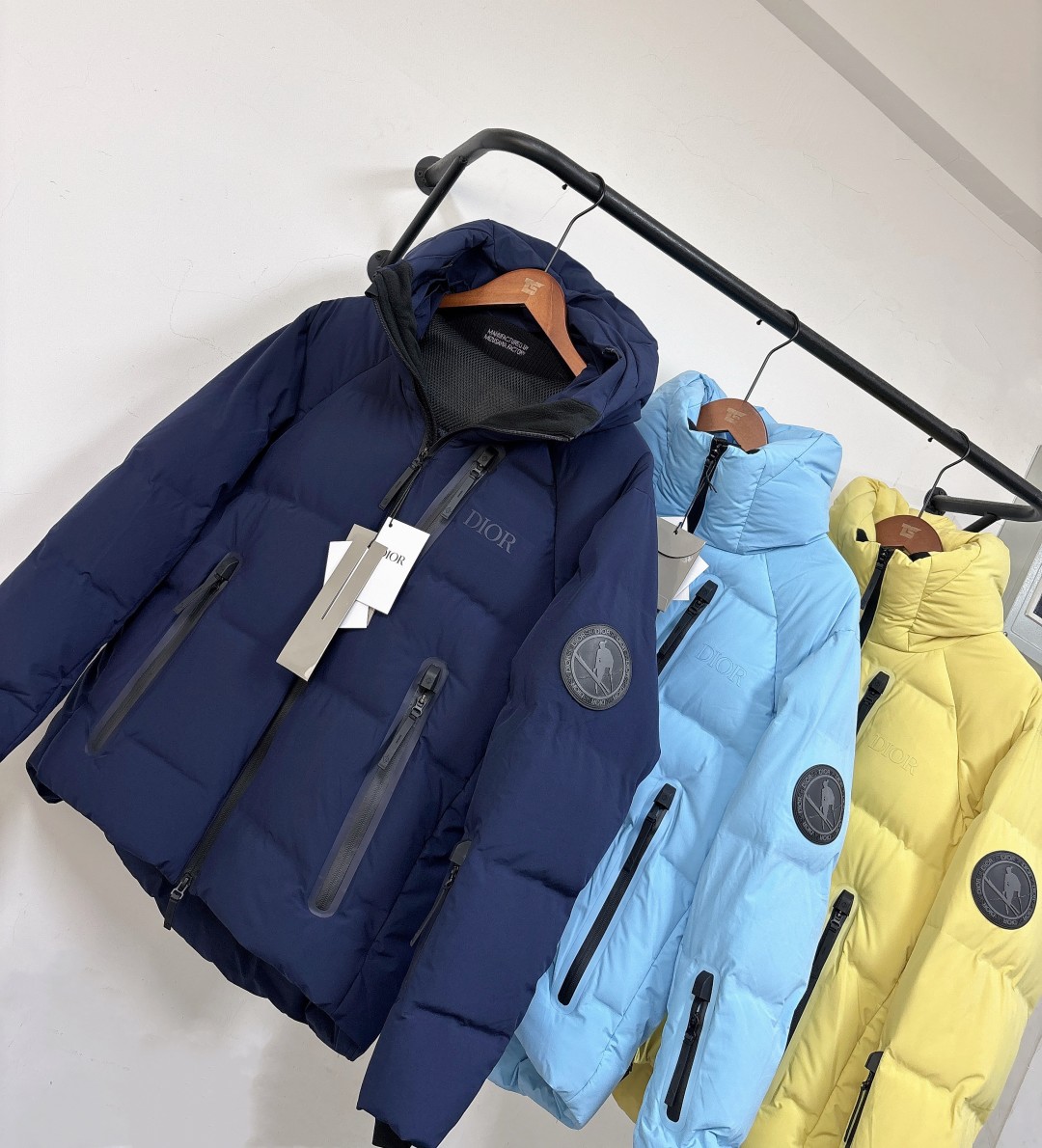 【ダウンジャケット】DIOR  46 48 50 52 54（M-3XL）