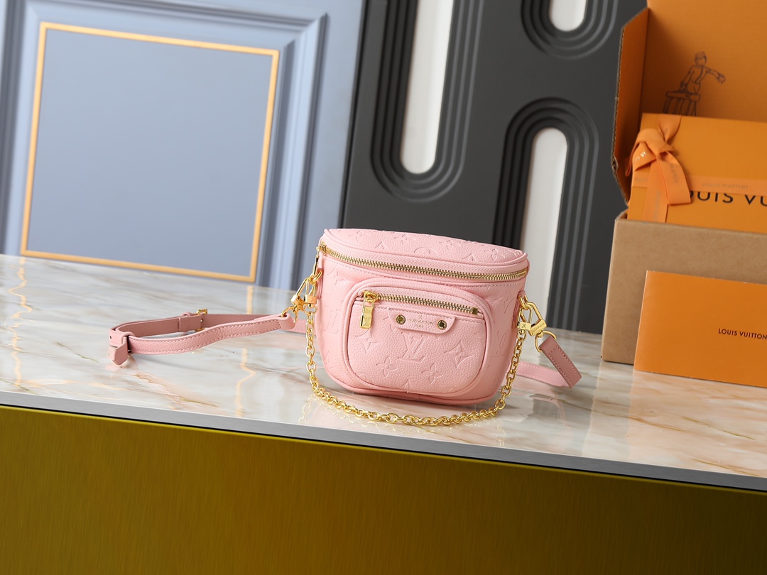 【LOUIS VUITTON】Mini Bumbag   17.0 x 12.0 x 9.5cm