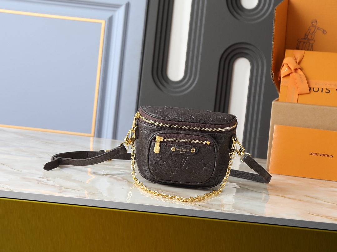 【LOUIS VUITTON】Mini Bumbag   17.0 x 12.0 x 9.5cm