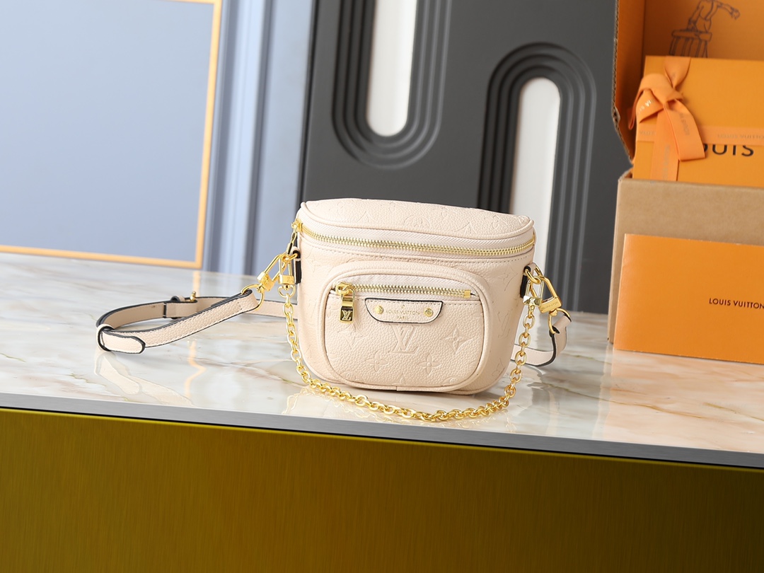 【LOUIS VUITTON】Mini Bumbag   17.0 x 12.0 x 9.5cm