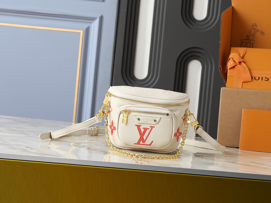 【LOUIS VUITTON】Mini Bumbag   17.0 x 12.0 x 9.5cm